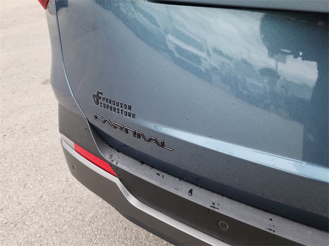 2026 Kia Carnival SX Prestige photo 4
