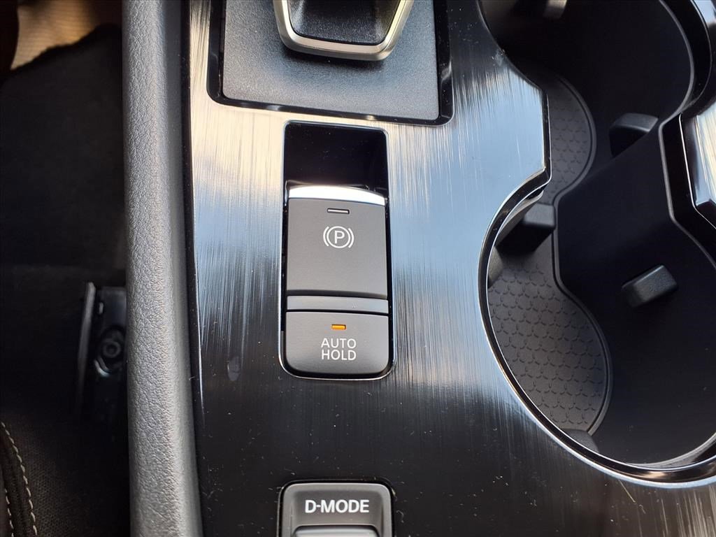 2026 Nissan Rogue SV photo 18