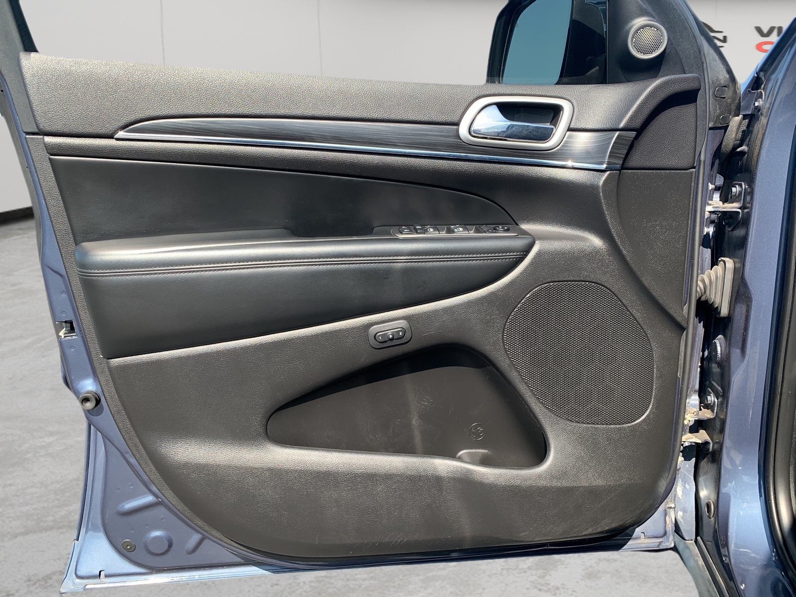 2020 Jeep Grand Cherokee Limited photo 11