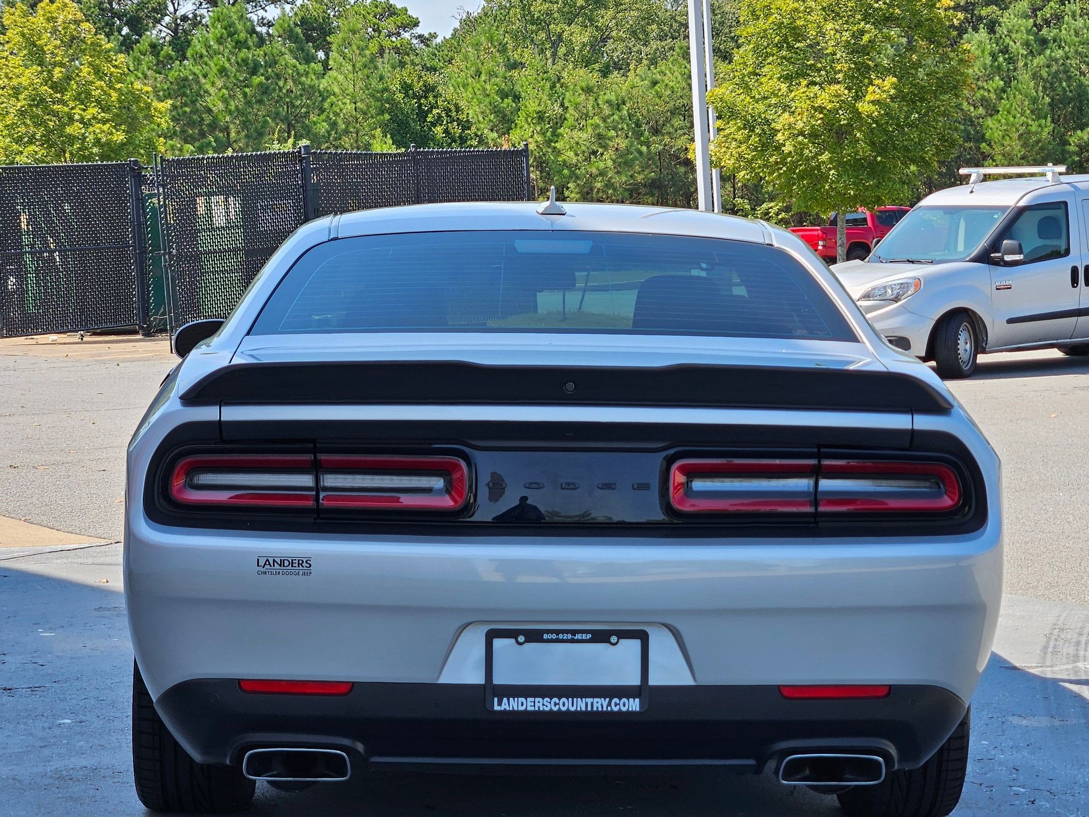 2023 Dodge Challenger R/T photo 6