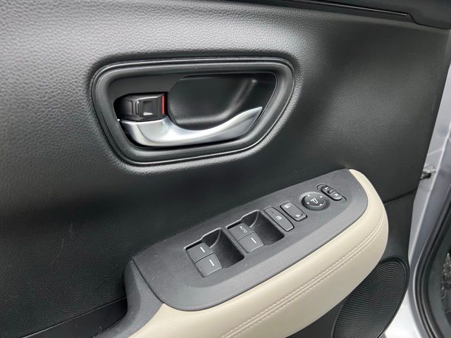 2023 Honda HR-V LX photo 21