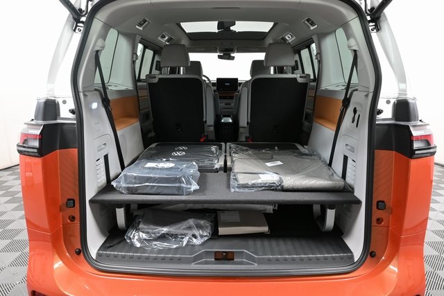 2025 Volkswagen ID. Buzz Pro Plus photo 25