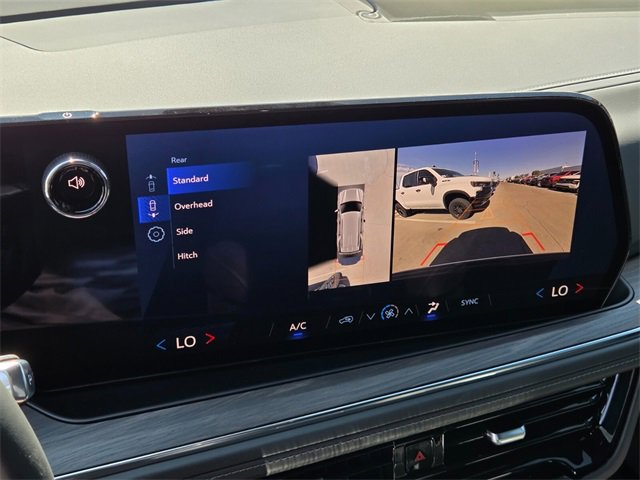 2025 Chevrolet Tahoe LS photo 13