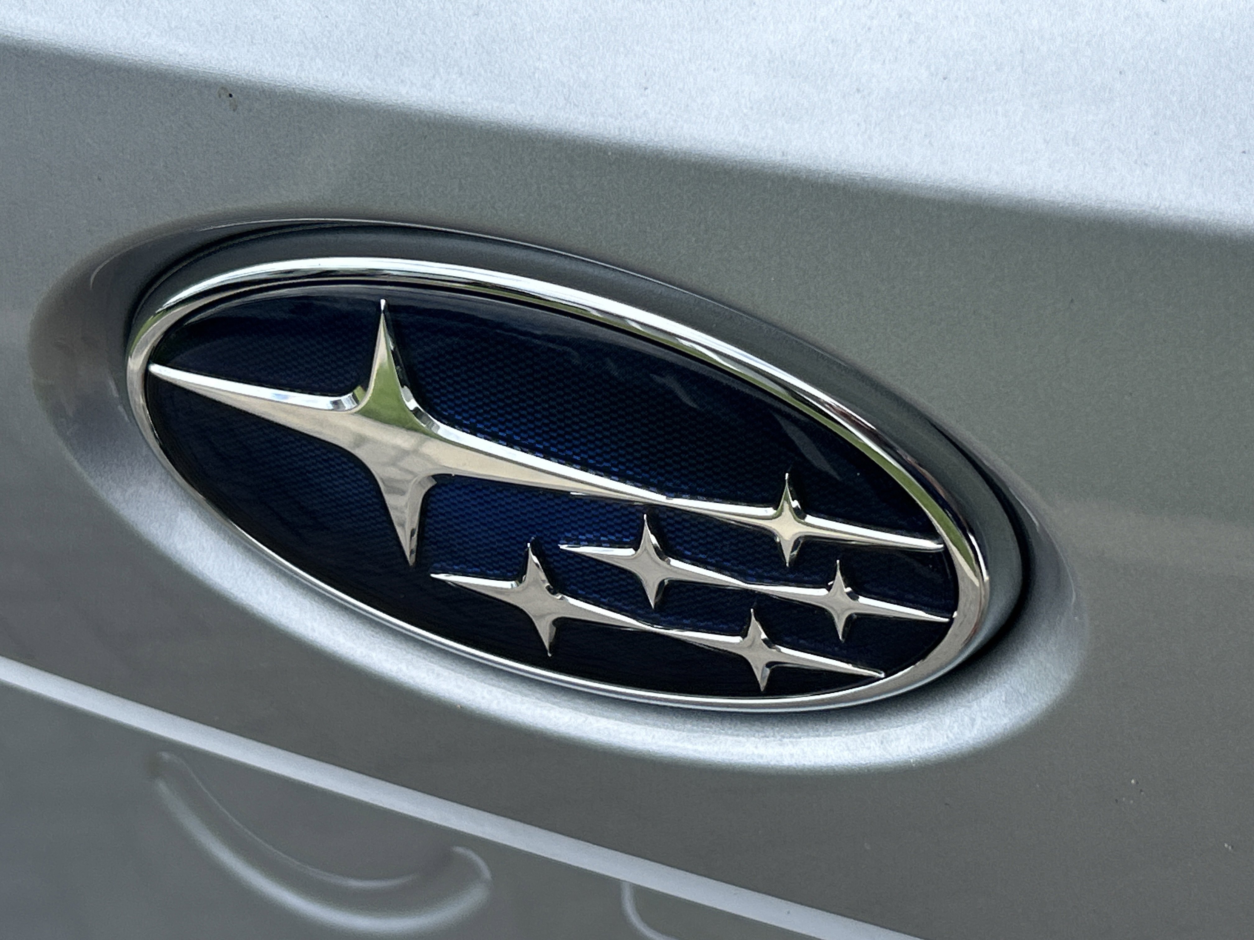 2025 Subaru Impreza Base photo 3