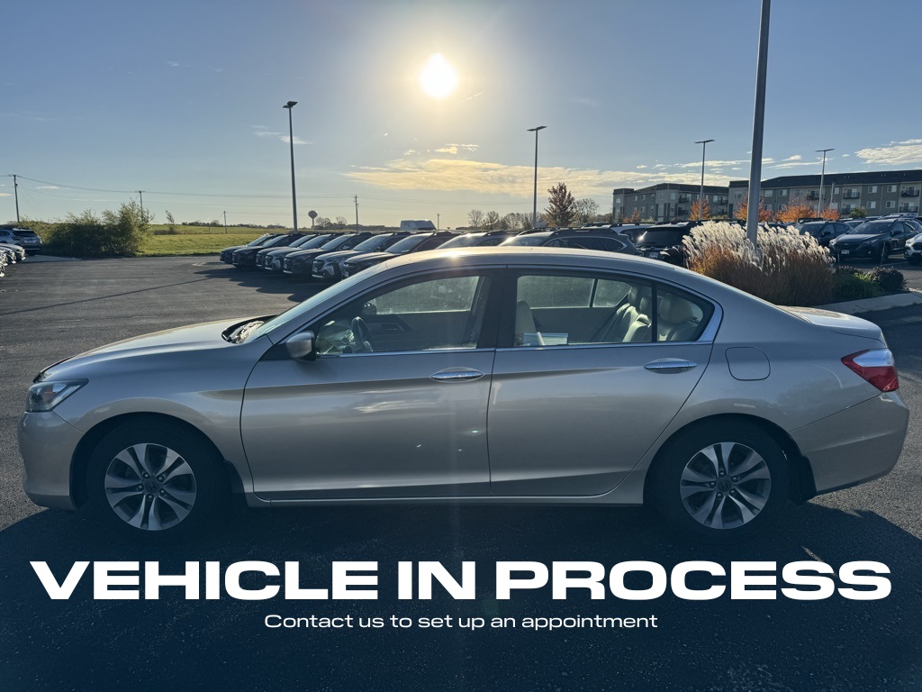 2014 Honda Accord LX photo 4