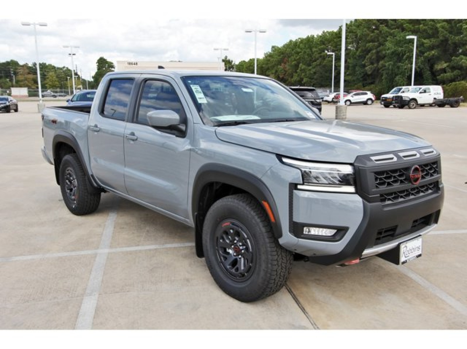 2025 Nissan Frontier Crew Cab PRO-4X® Gray at Robbins Nissan