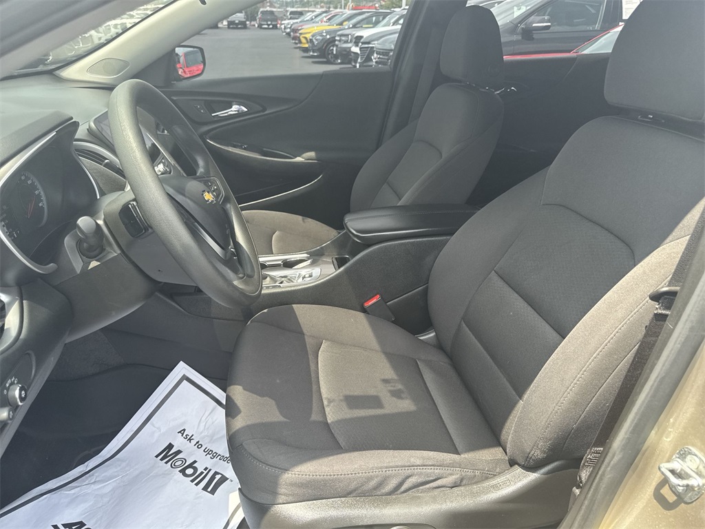 2022 Chevrolet Malibu 1LT photo 17