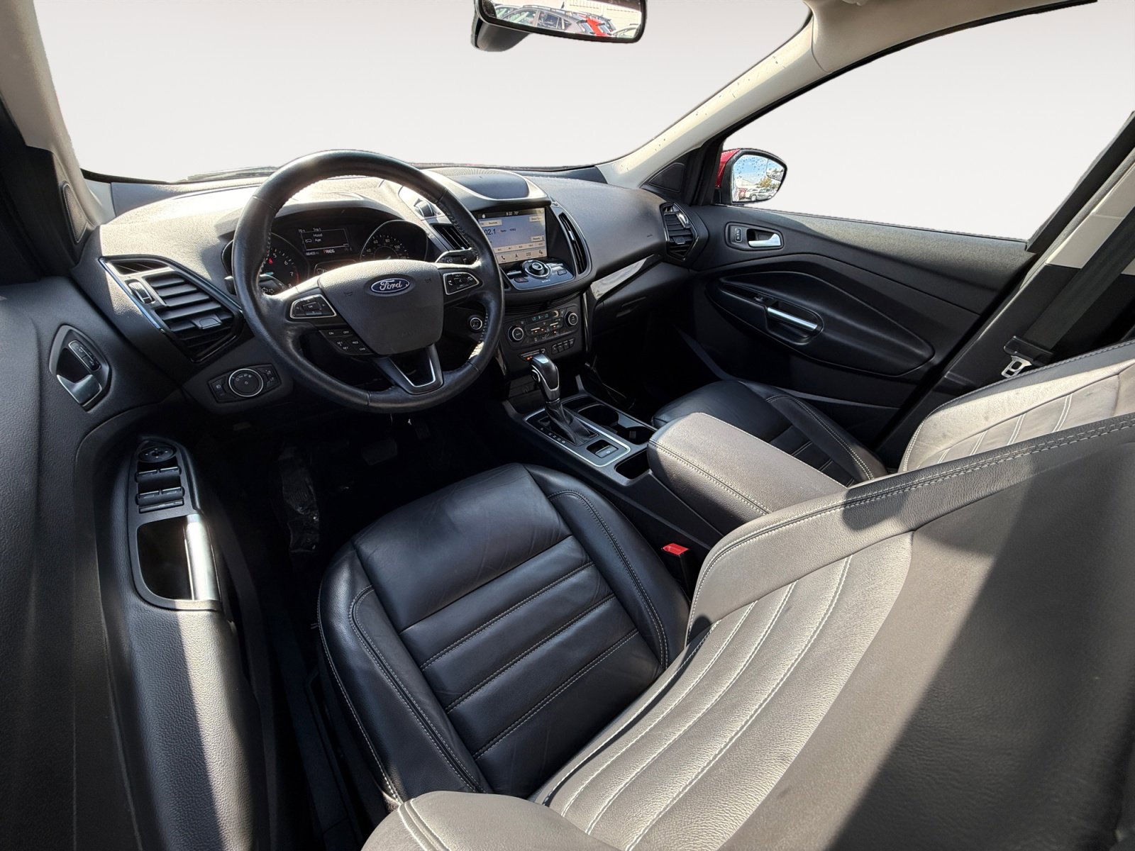 2019 Ford Escape Titanium photo 15