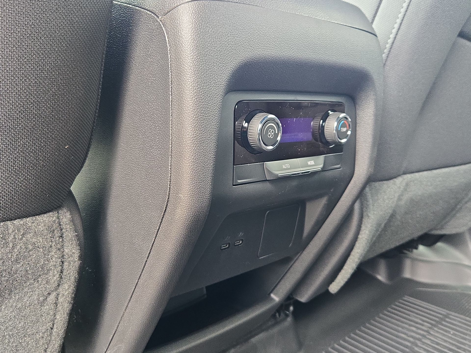 2025 Chevrolet Traverse photo 49