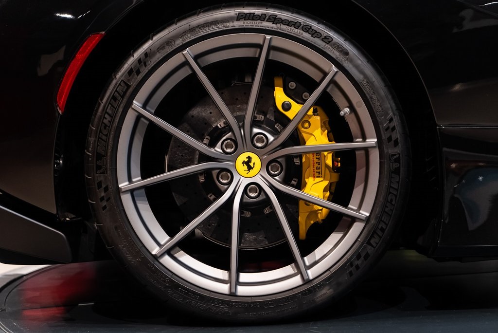 2020 Ferrari 488 Pista photo 14