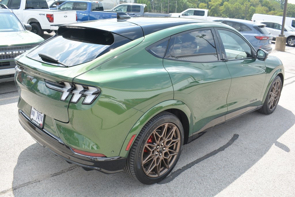 2024 Ford Mustang Mach-E GT photo 4