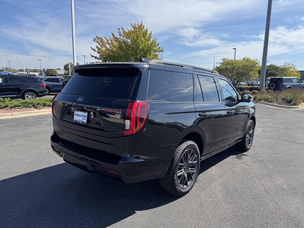 2025 Ford Expedition Platinum photo 4