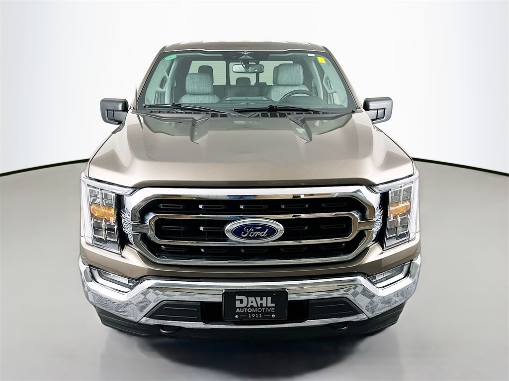 2023 Ford F-150 XLT photo 2
