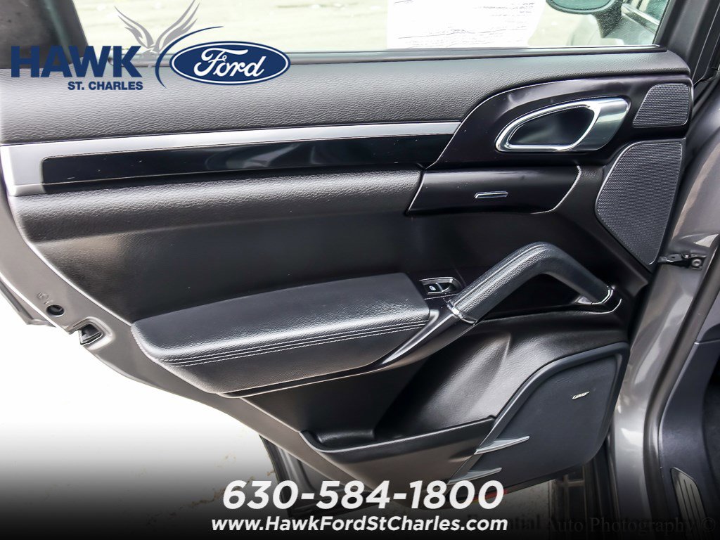 2017 PORSCHE CAYENNE - Image 19