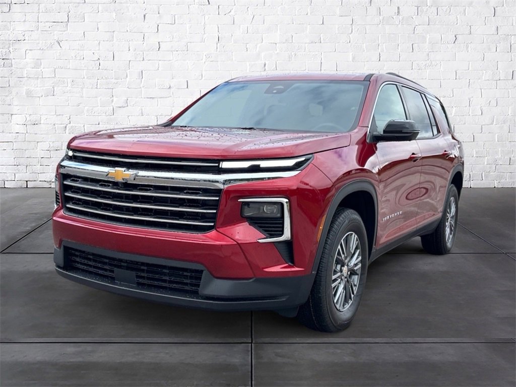 2026 Chevrolet Traverse photo 2
