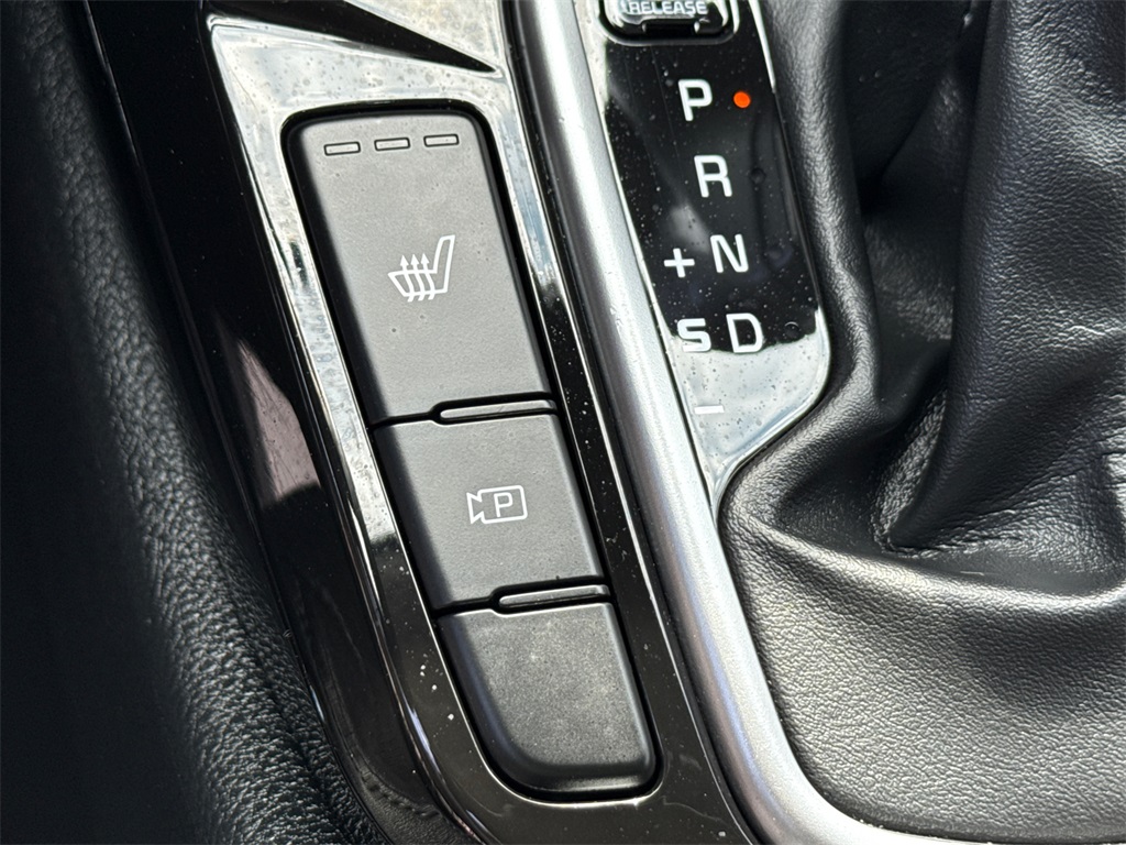 2024 Kia Seltos EX photo 30