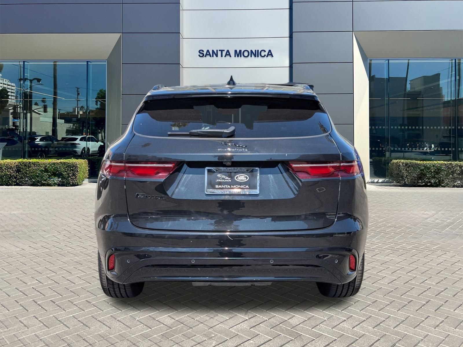 2023 Jaguar F-PACE P250 S photo 7