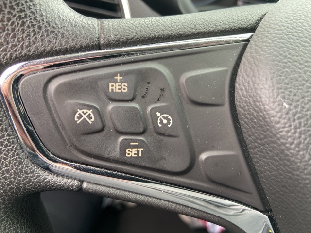 2017 Chevrolet Cruze LT photo 13