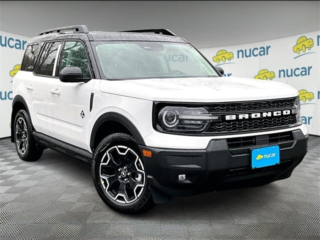2025 Ford Bronco Sport Outer Banks's photo