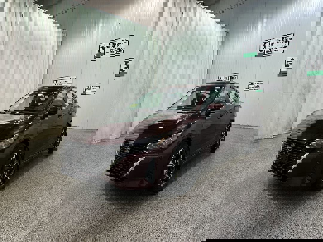 2025 Nissan Sentra SV photo 2