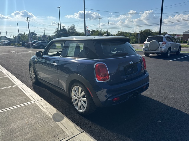 2015 Mini Cooper Hardtop Base photo 4