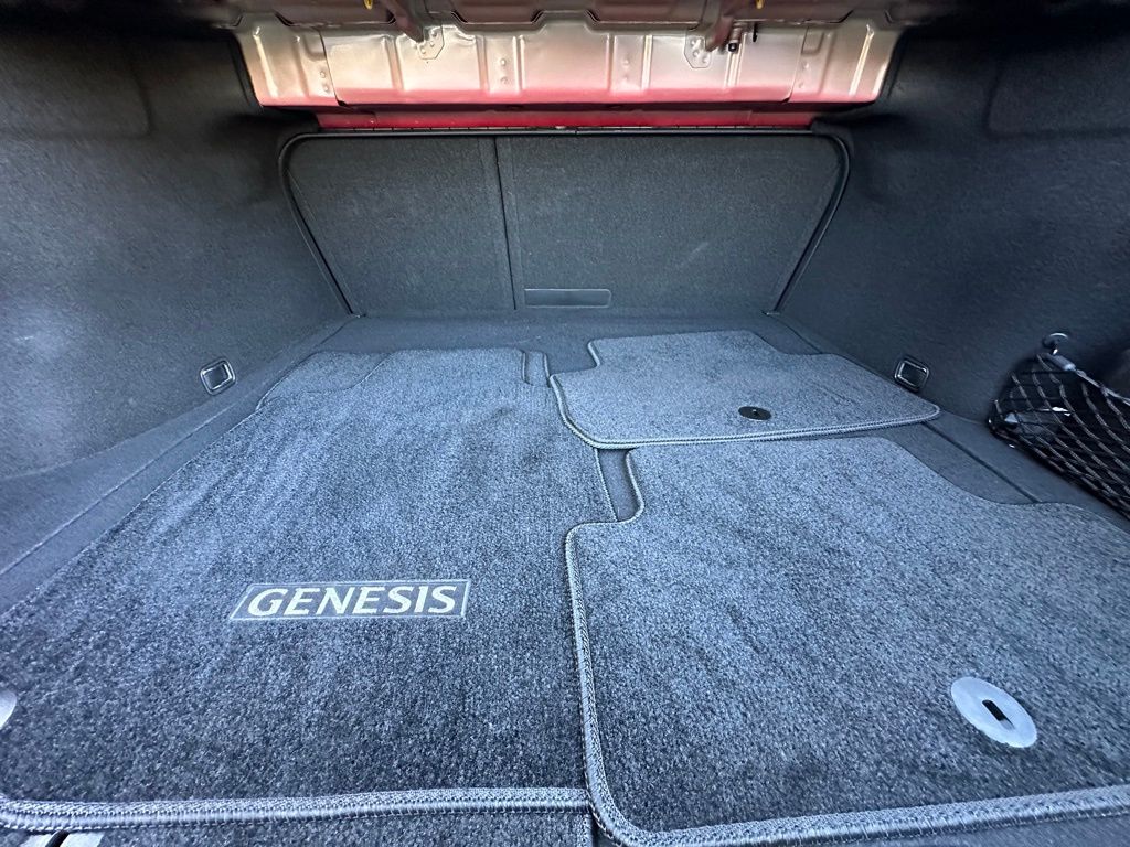 2022 Genesis G70 2.0T photo 16