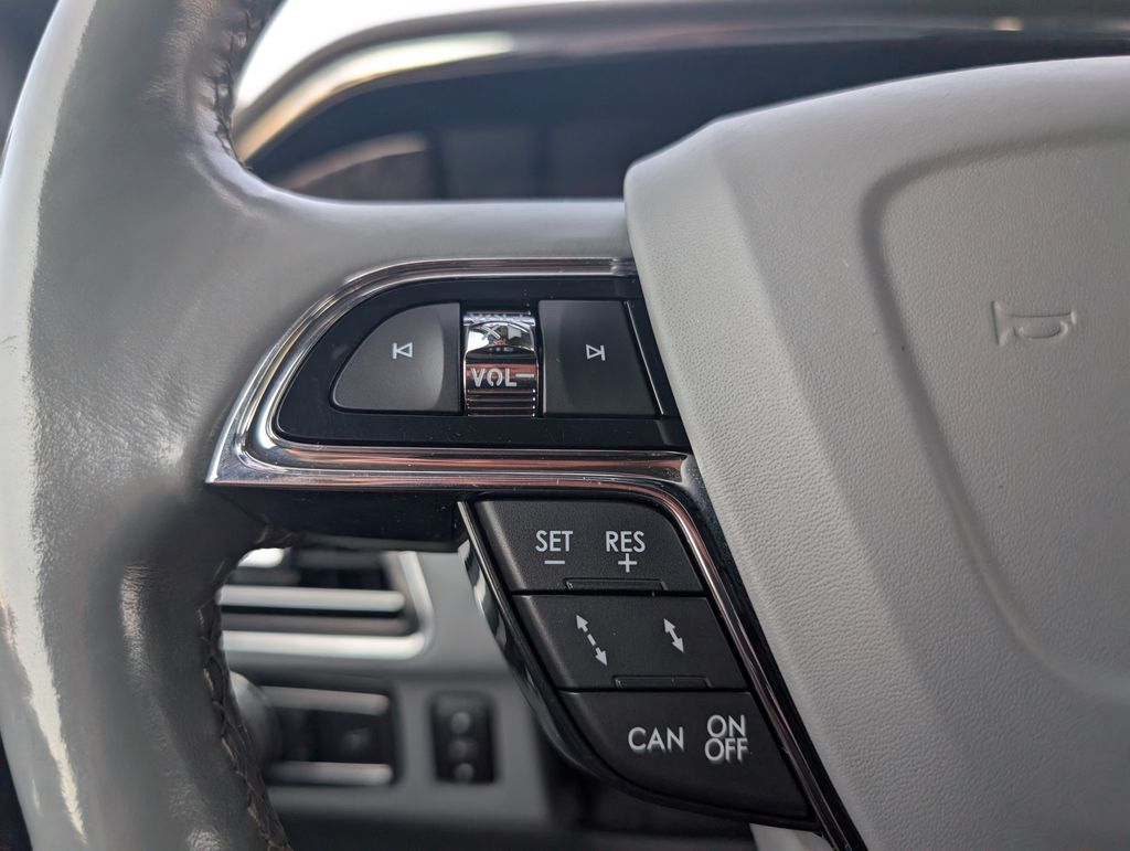 2021 Lincoln Navigator L Reserve photo 15