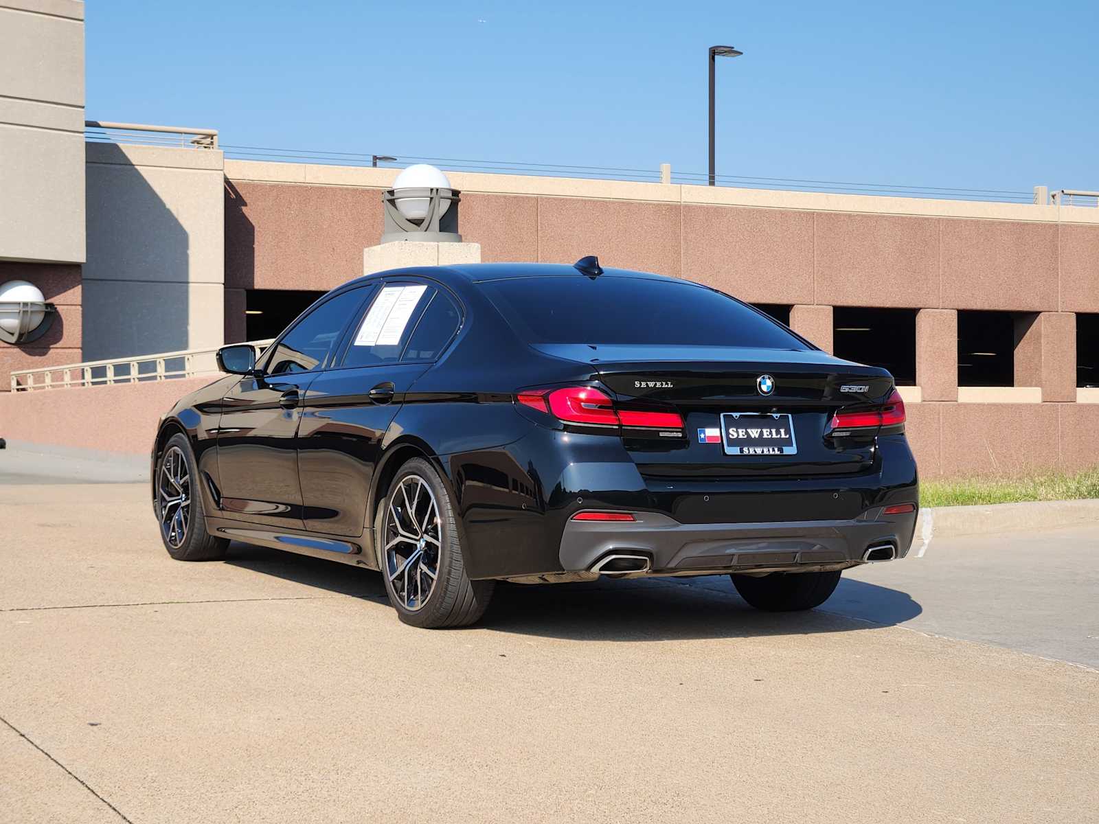 2023 Bmw 530i photo 3
