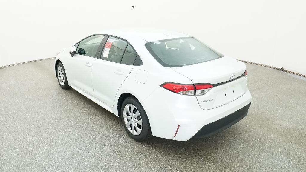 2025 Toyota Corolla LE photo 13