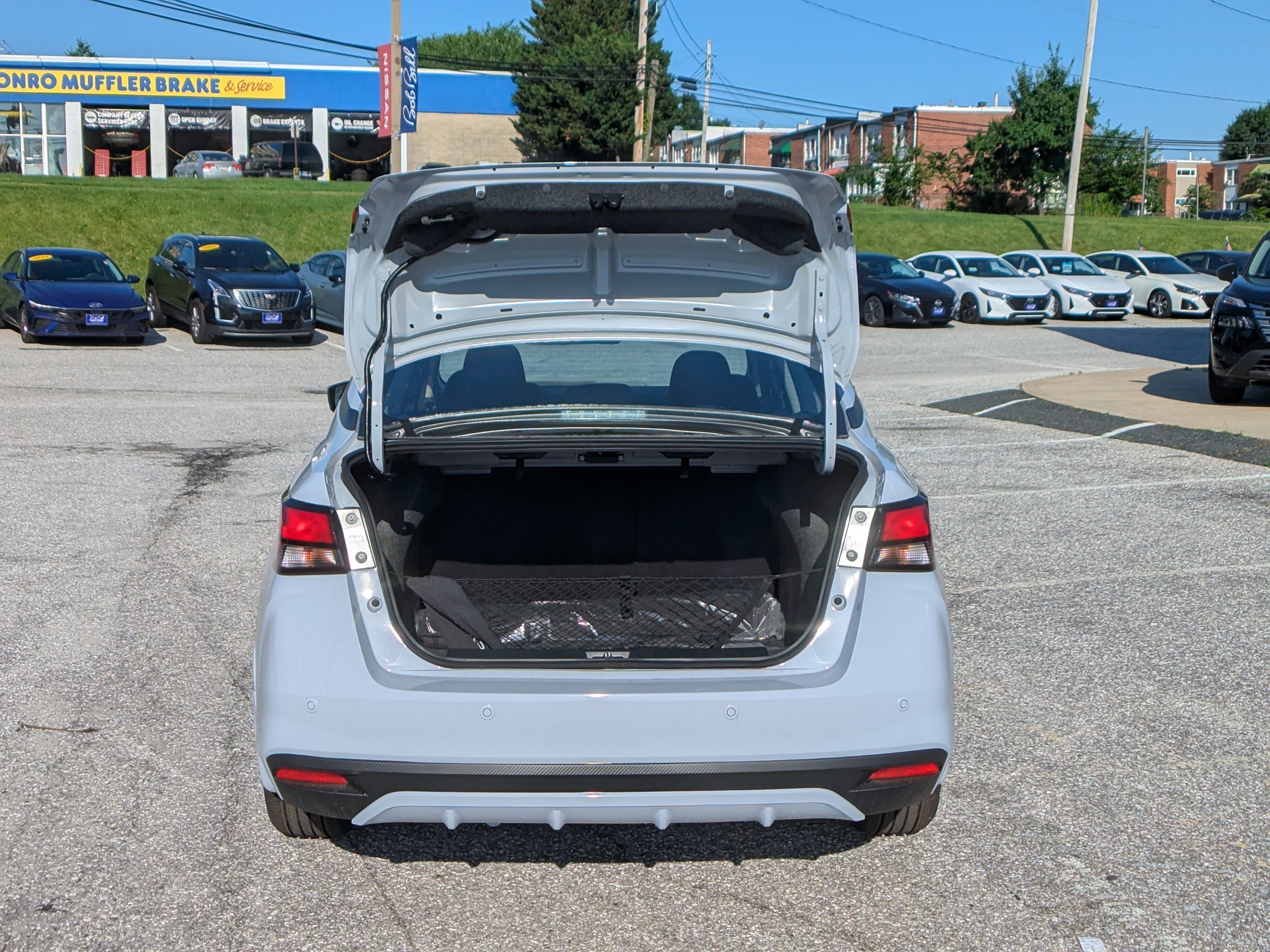 2025 Nissan Versa 1.6 SV photo 22