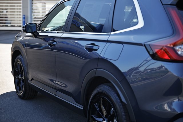 2025 Honda CR-V Hybrid Sport photo 4