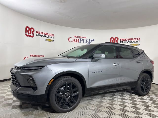 2025 Chevrolet Blazer RS photo 3