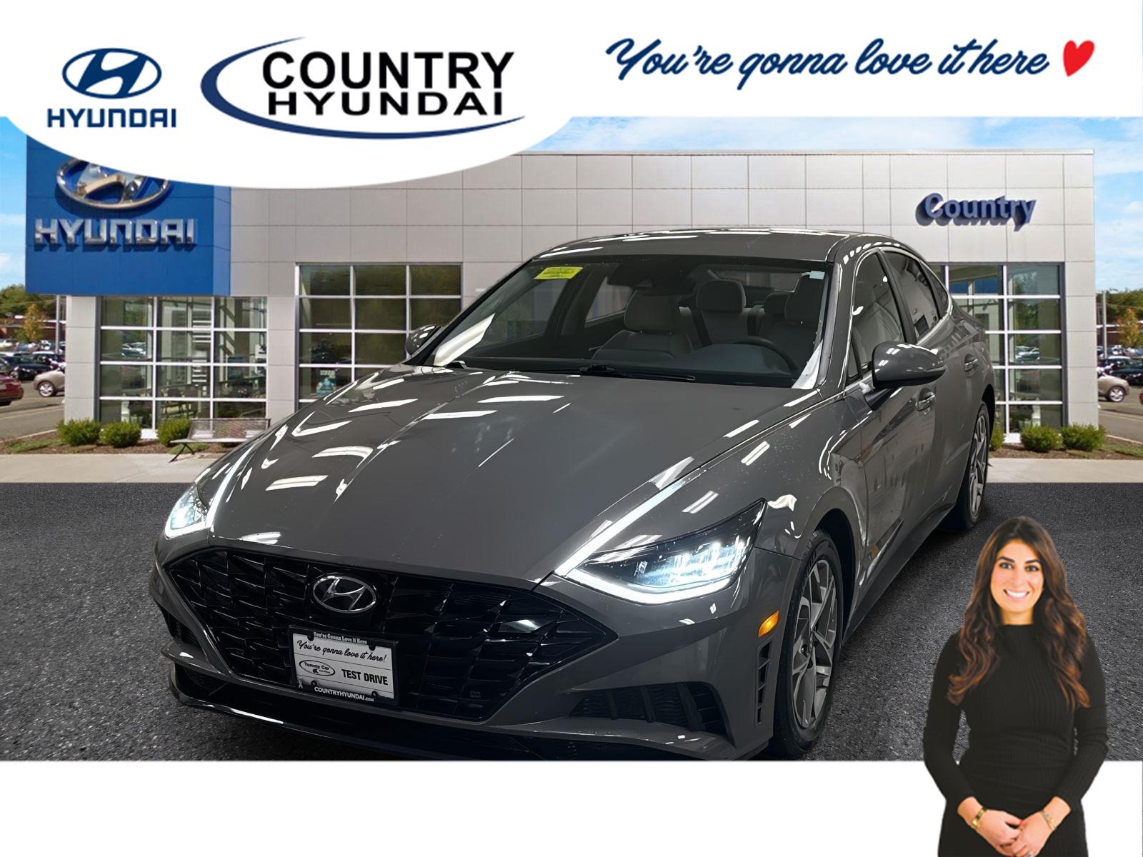 2023 Hyundai Sonata SEL's photo