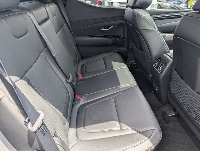 2024 Hyundai Santa Cruz Limited photo 25