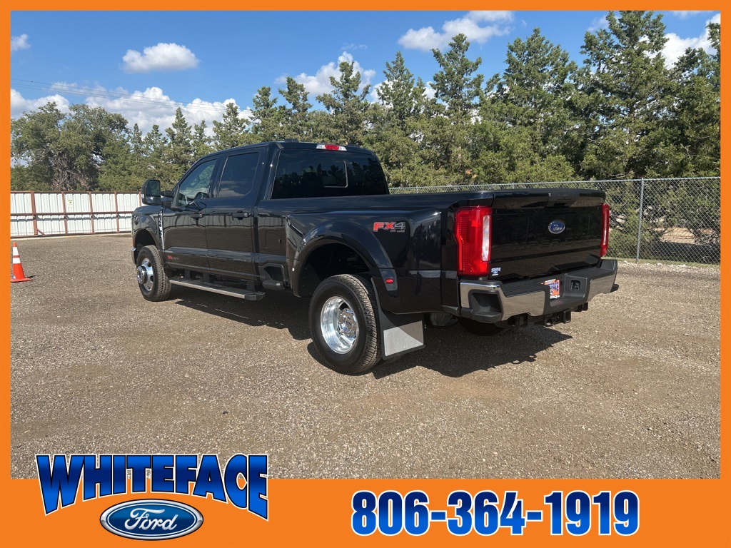 2024 Ford F-350 XLT photo 4