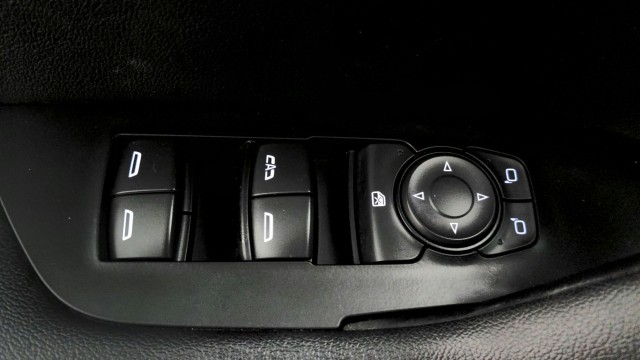 Used 2024 MOSAIC BLACK Chevrolet RS image 20