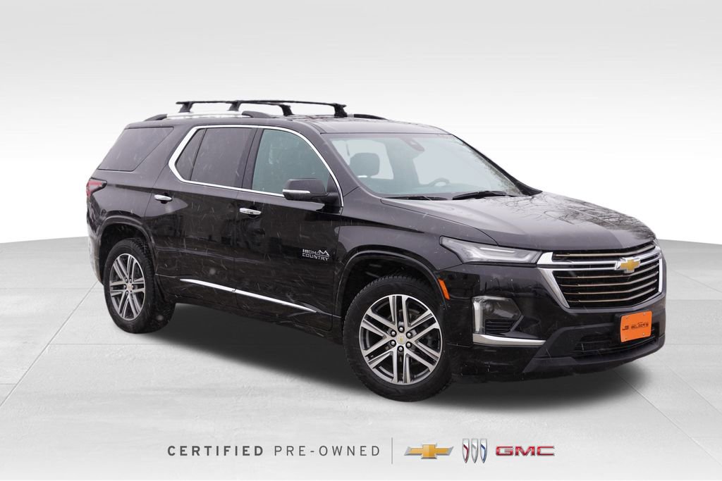 2023 Chevrolet Traverse High Country's photo