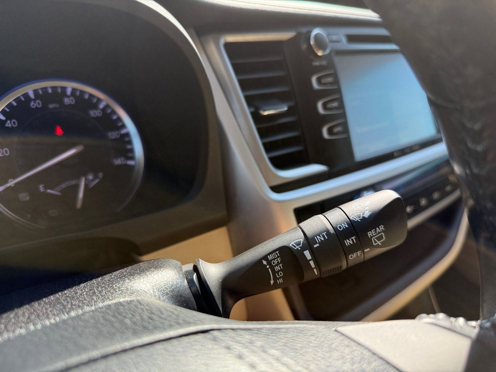 2017 Toyota Highlander XLE photo 22