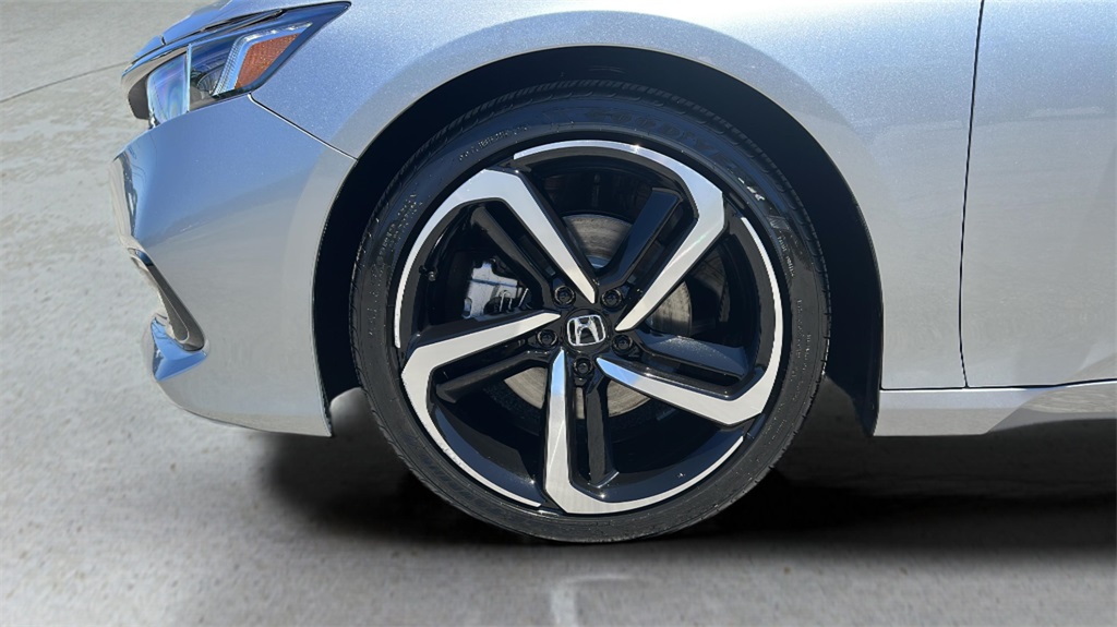 2022 Honda Accord Sport photo 9