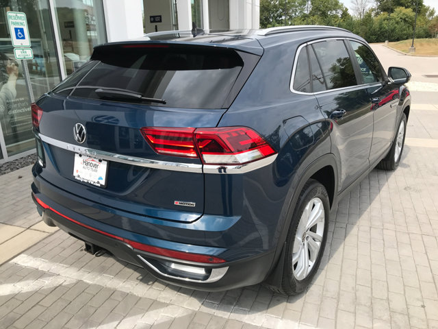 2021 Volkswagen Atlas Cross Sport V6 SEL photo 4