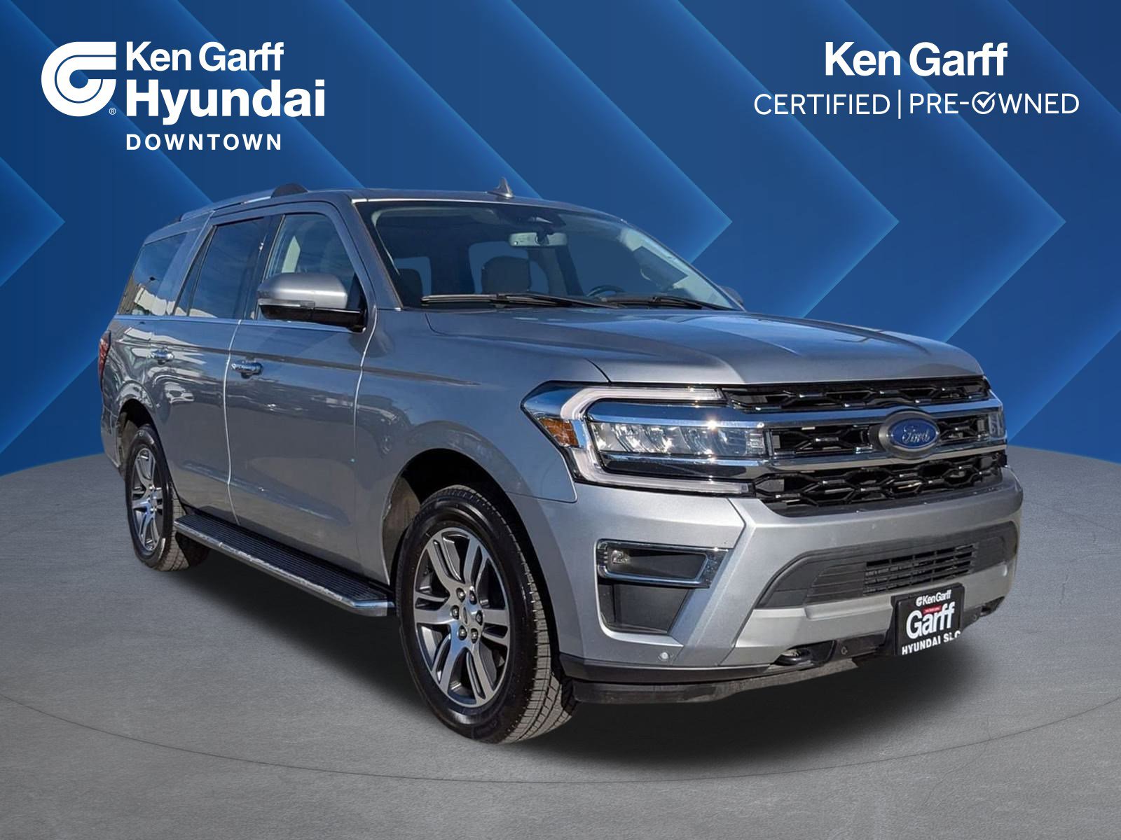 2023 Ford Expedition Limited's photo