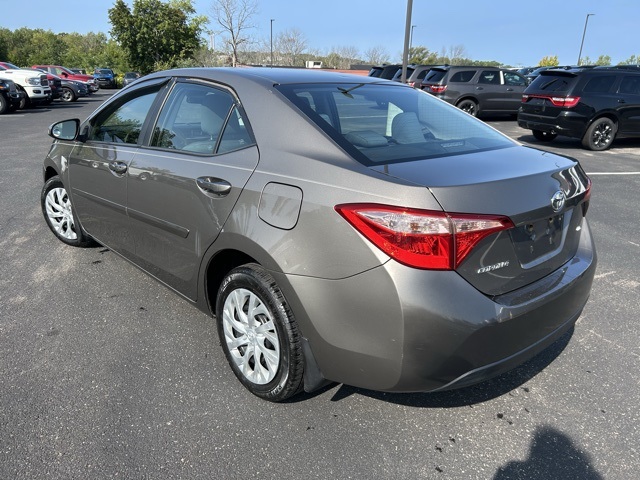 2018 Toyota Corolla L photo 5