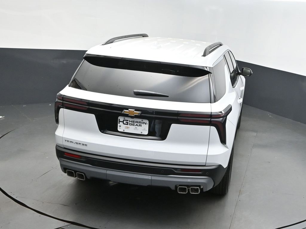 2026 Chevrolet Traverse photo 31