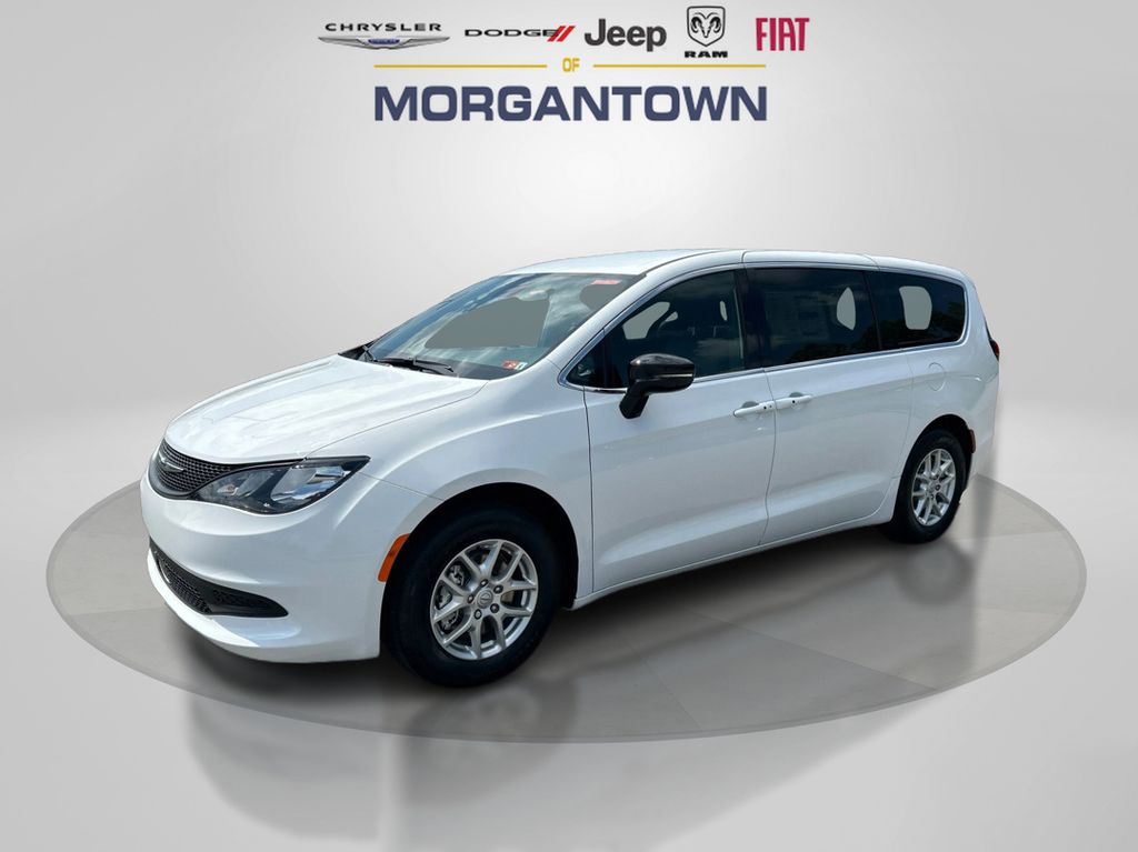 2025 Chrysler Voyager LX's photo