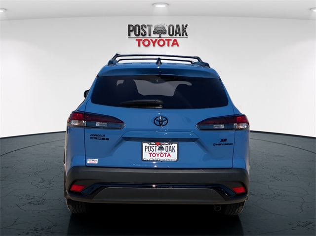 2026 Toyota Corolla Cross Hybrid SE photo 7