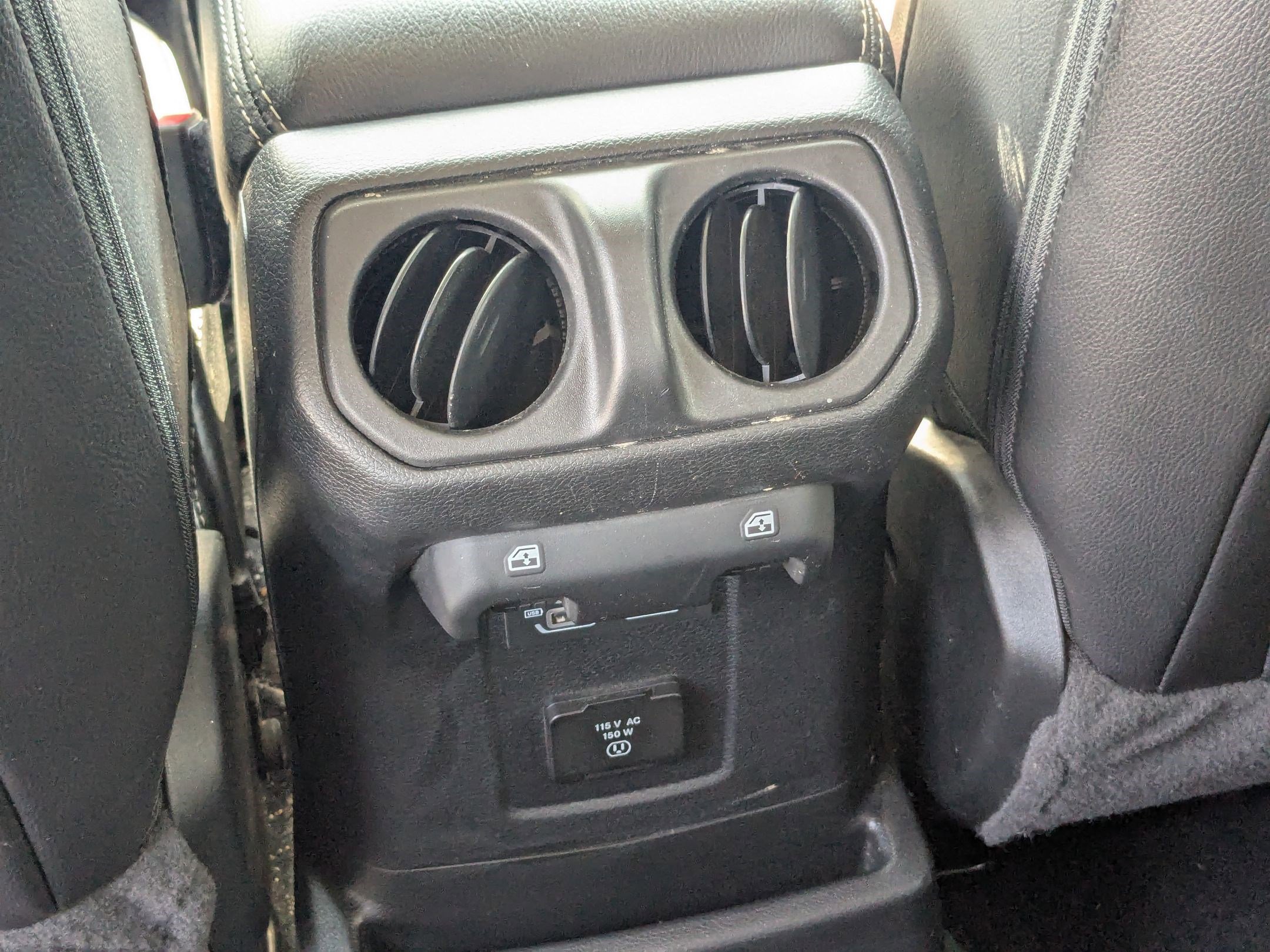 2023 Jeep Wrangler 4xe Sahara photo 25