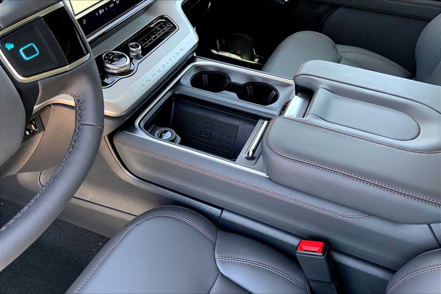 2025 Ford Expedition MAX EL photo 7