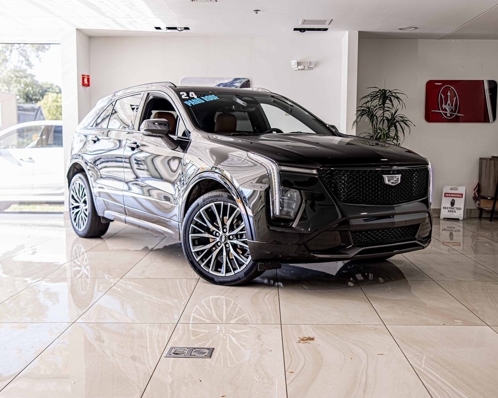 2024 CADILLAC XT4 - Image 5