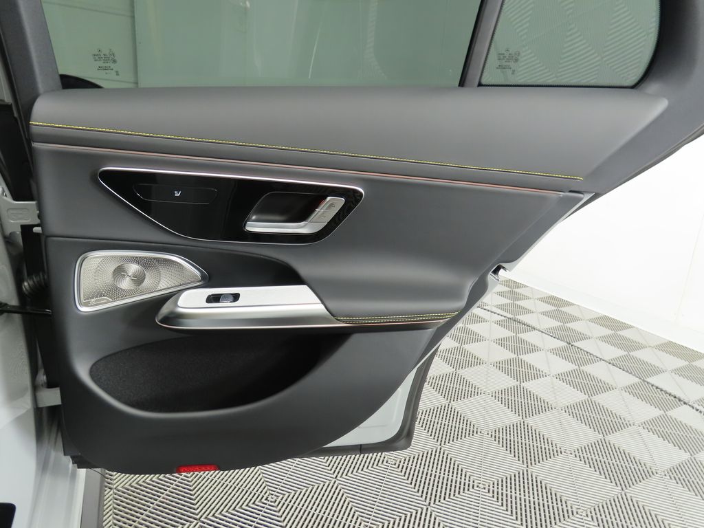 2026 Mercedes Benz E 4MATIC Wagon photo 26