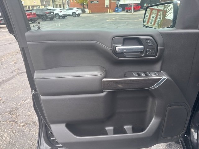 2019 Chevrolet Silverado 1500 LTZ photo 4